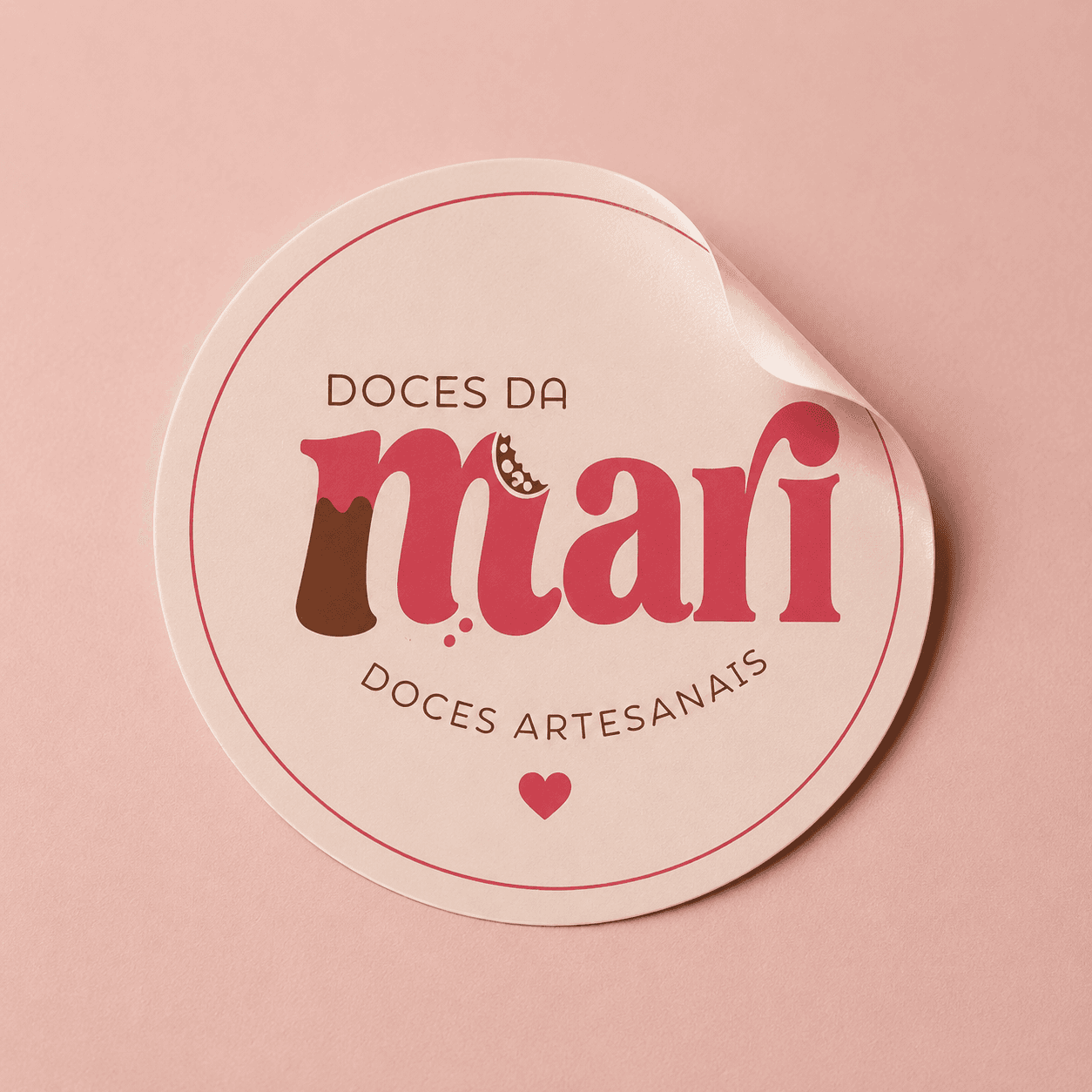Mockup da identidade visual da Doces da Mari